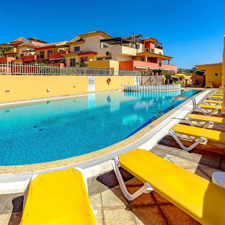 Apartment with large terrace in Terrazas del Duque - Apartamento de 3 dormitorios - 37