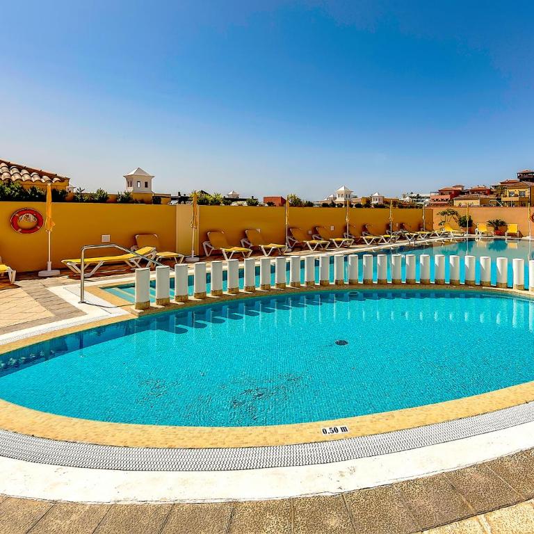 Apartment with large terrace in Terrazas del Duque - Apartamento de 3 dormitorios - 38