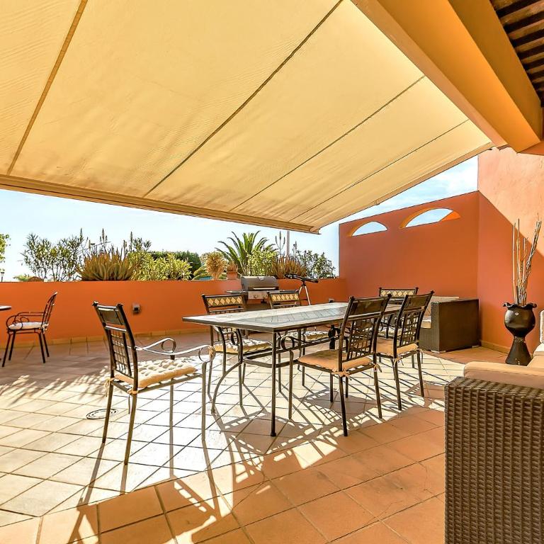 Apartment with large terrace in Terrazas del Duque - Apartamento de 3 dormitorios - 5