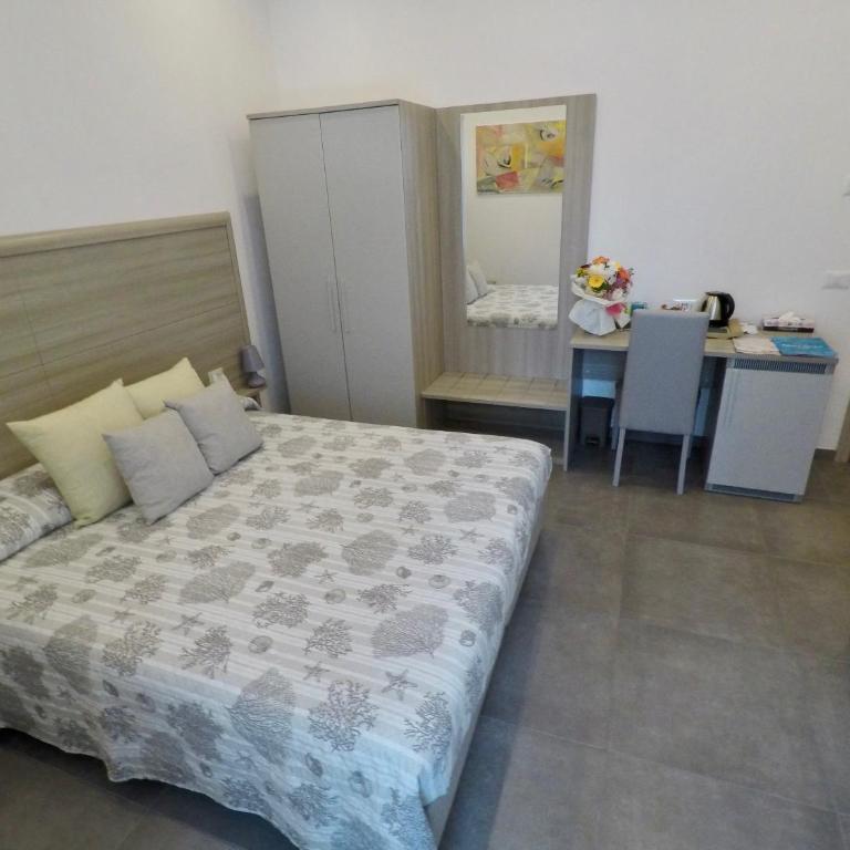 Mare dentro rooms - Camera Matrimoniale/Doppia con Letti Singoli con Bagno Privato - 12