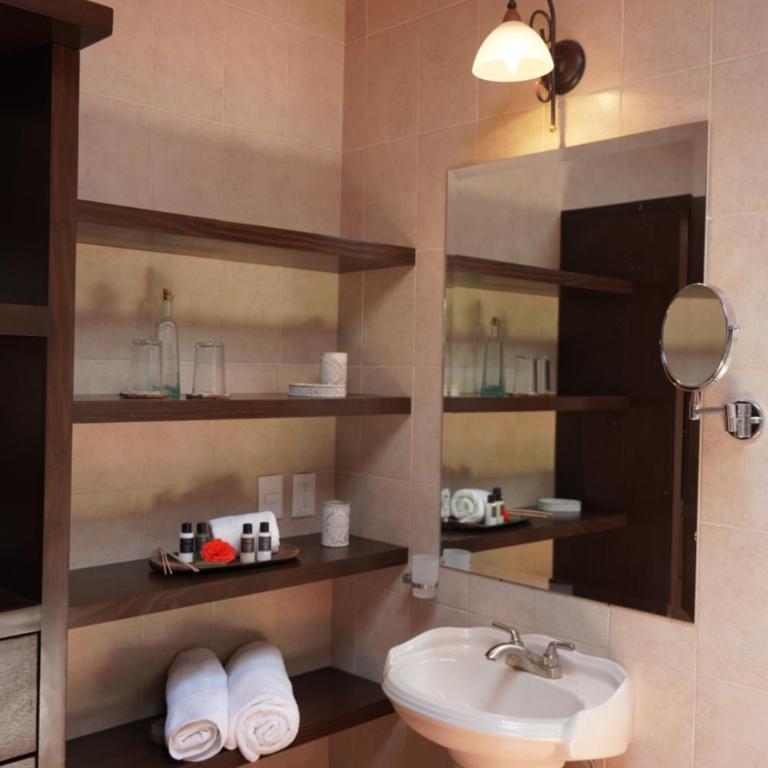 CASA ALFAREROS - Deluxe Junior Suite - 4