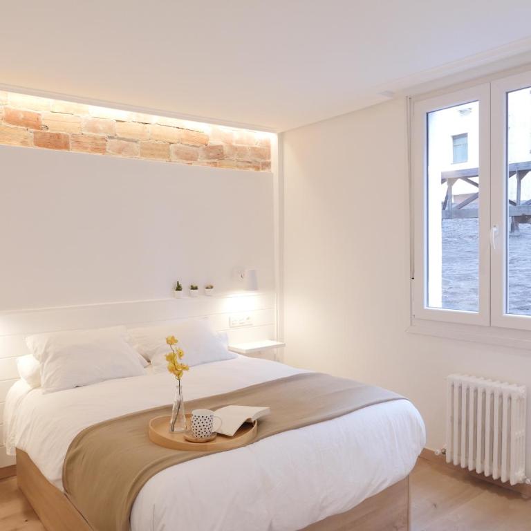 PREMIUM LOCATION! Gran Vía & FREE Parking - Two-Bedroom Apartment - 18
