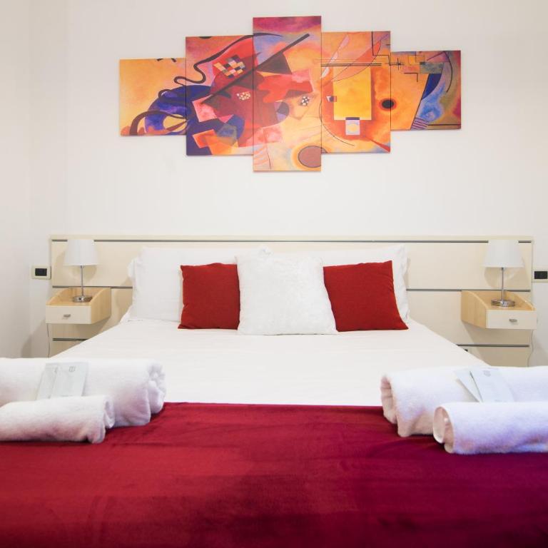 8- Tourist House Bologna - Light House - Self check-in - Appartamento con 1 Camera da Letto - 2