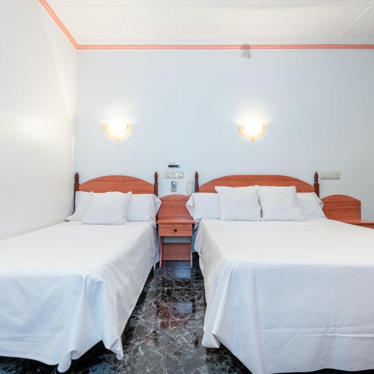 Hotel Canadá - Habitación Doble con cama supletoria - 11