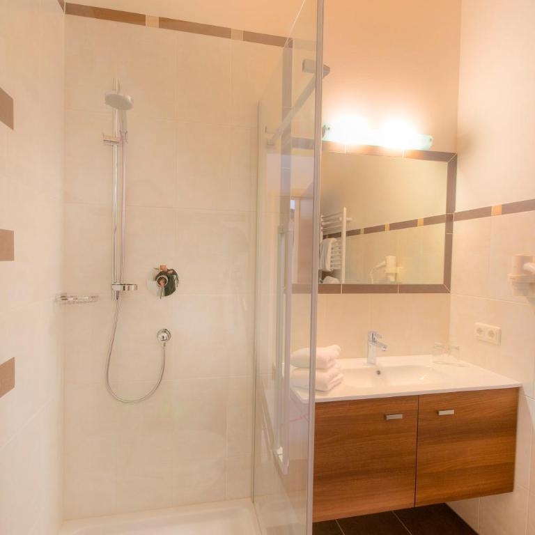 Panoramahotel Burgeck - Comfort Doppelzimmer mit Balkon - 6