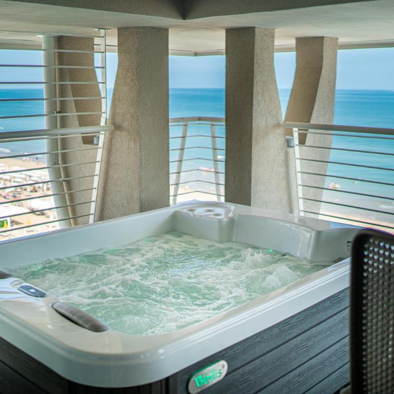 Hotel Capitol - Panoramic Double Room with Sofa Bed,Whirlpool and Direct Sea View - 6