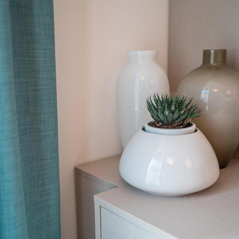 Hotel Capitol - Superior Double Room with Sofa Bed and Direct Sea View - 4