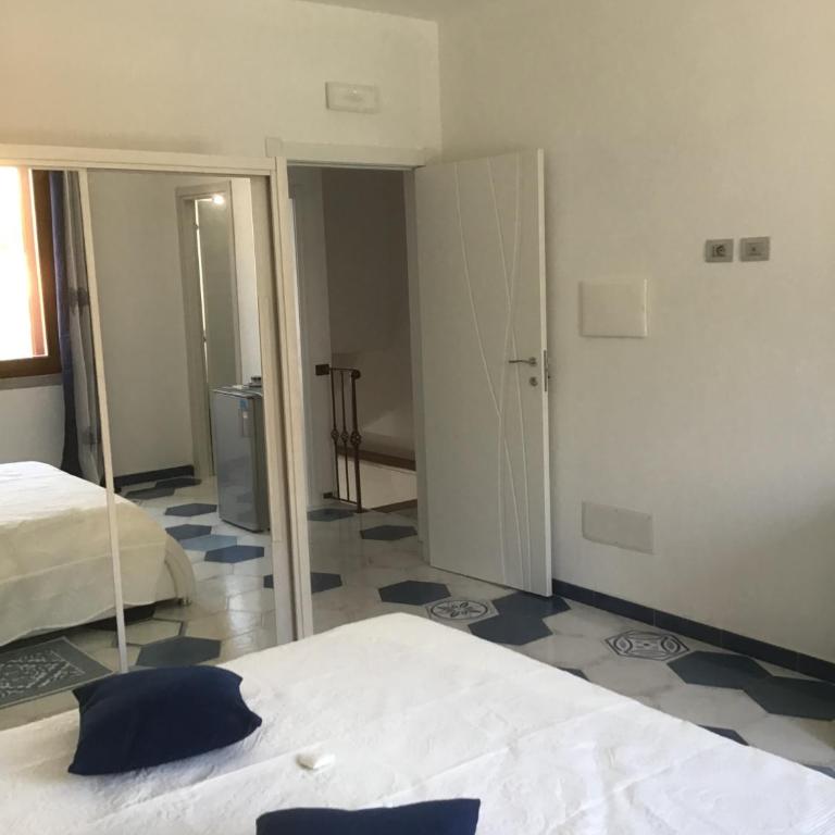 Suites de Mar - Deluxe King Room - 4
