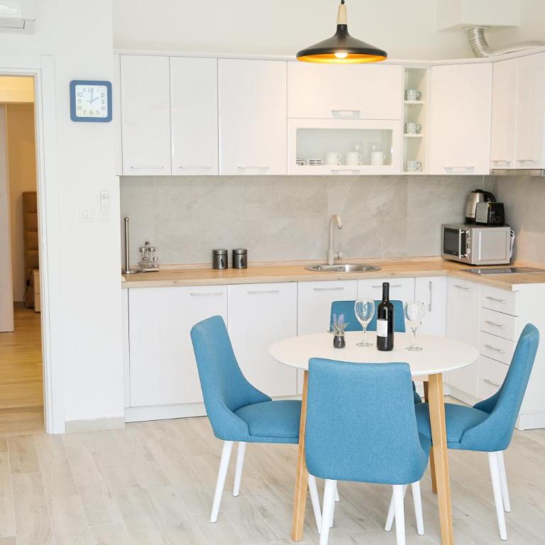 Apartments Boka Blue Dobrota Kotor - Apartment with Sea View - 6