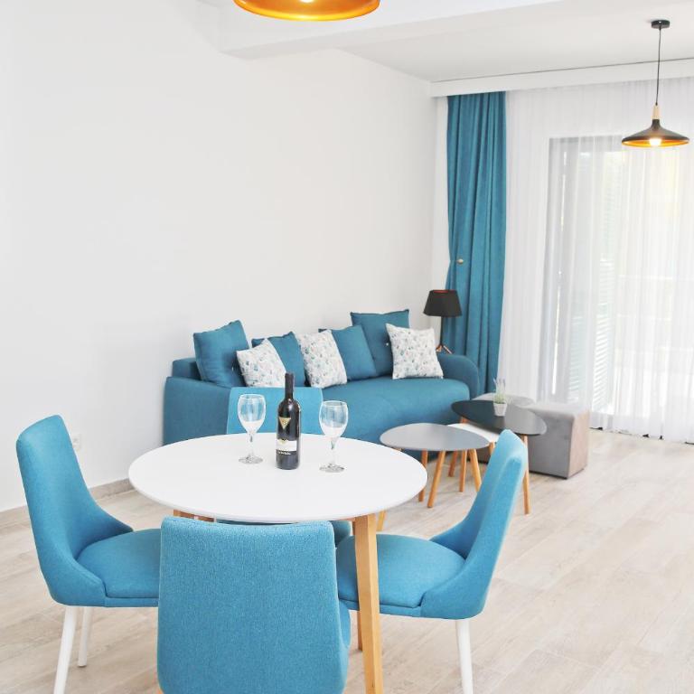 Apartments Boka Blue Dobrota Kotor - Apartment with Terrace - 3