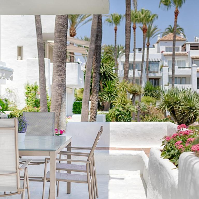 Hanami Alcazaba Beach Front Sea View - Apartamento de 2 dormitorios - 21