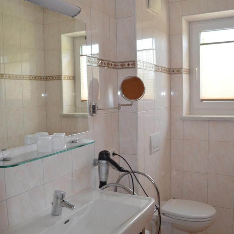Pension Waldheim - Apartment mit 2 Schlafzimmern - 6