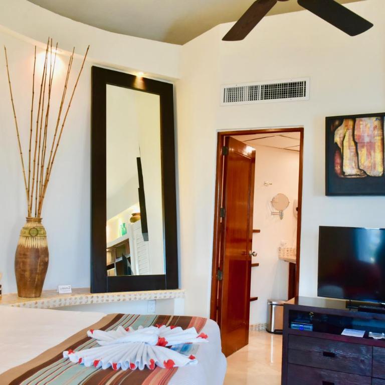 Playa Palms Beach Hotel - Penthouse Apartment - 5
