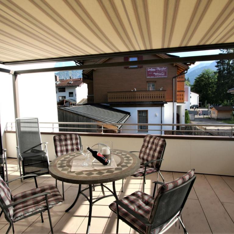 Alpenflair Ferienwohnungen "Haus Doris" - Haus mit 2 Schlafzimmern - 4