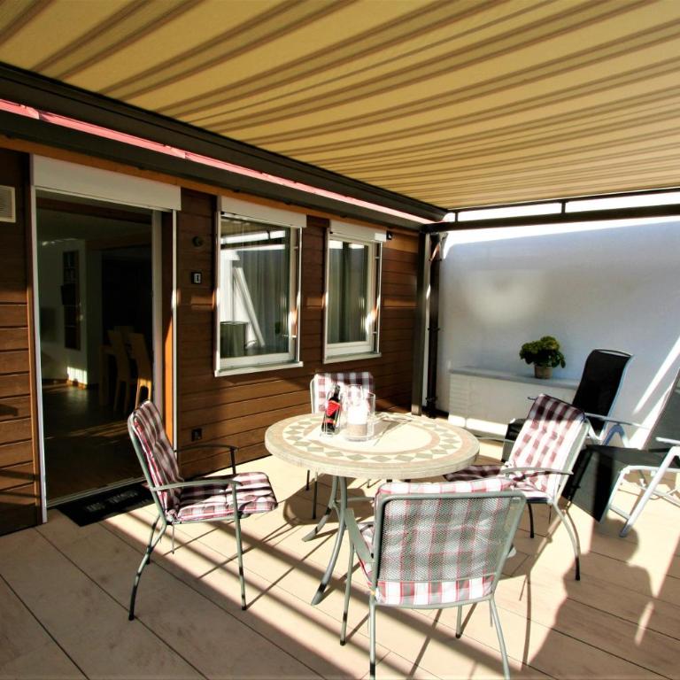 Alpenflair Ferienwohnungen "Haus Doris" - Haus mit 2 Schlafzimmern - 6