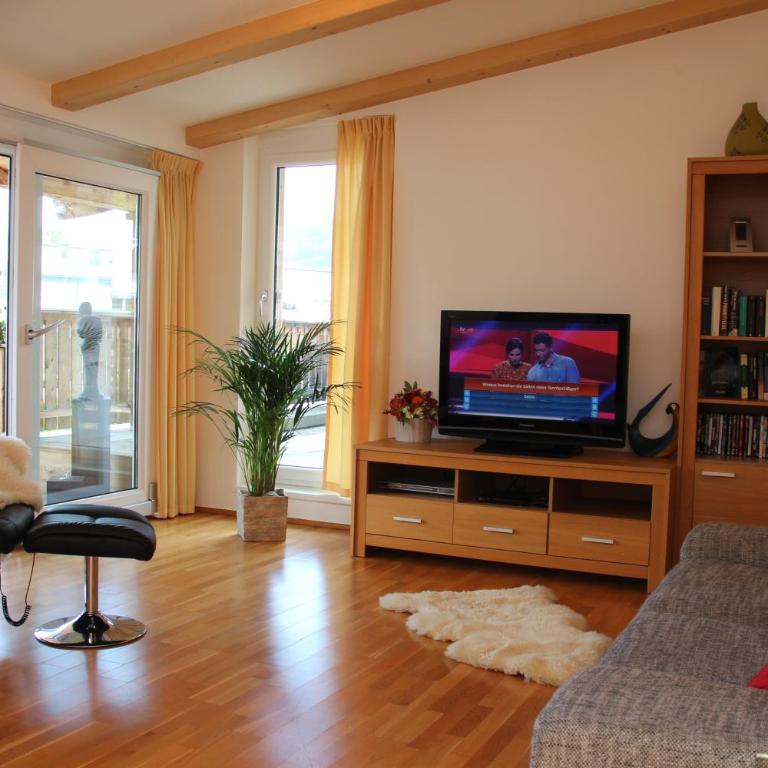 Deluxe Apartment Bergsicht - Kirchberg Center - Deluxe Apartment - 3