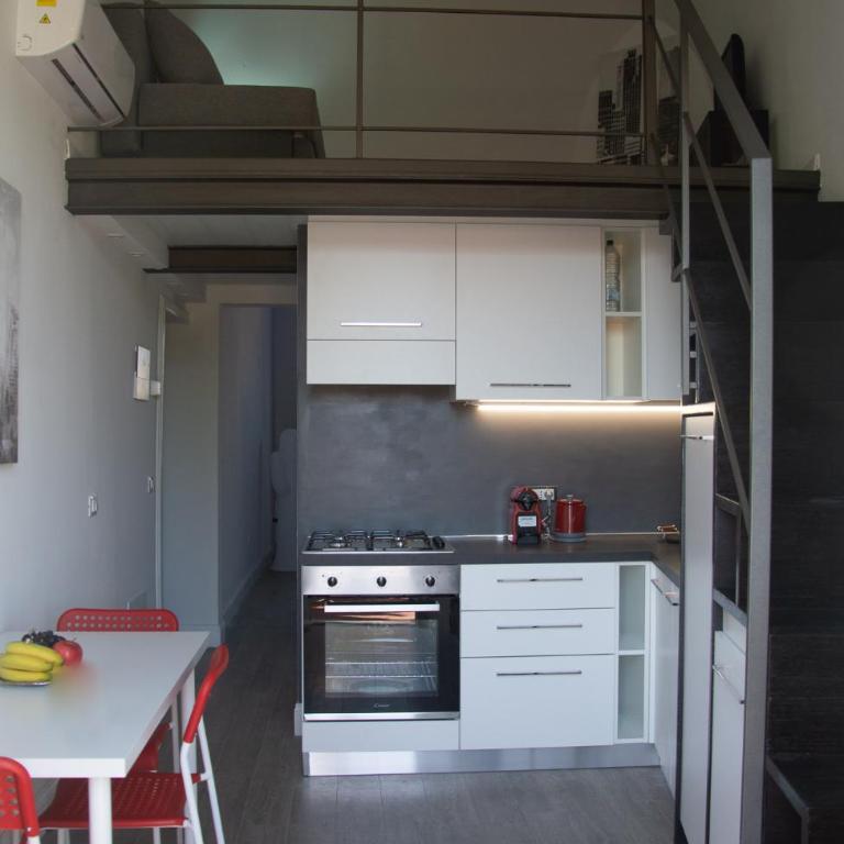 AMA Casa - Appartamento con Balcone - 14