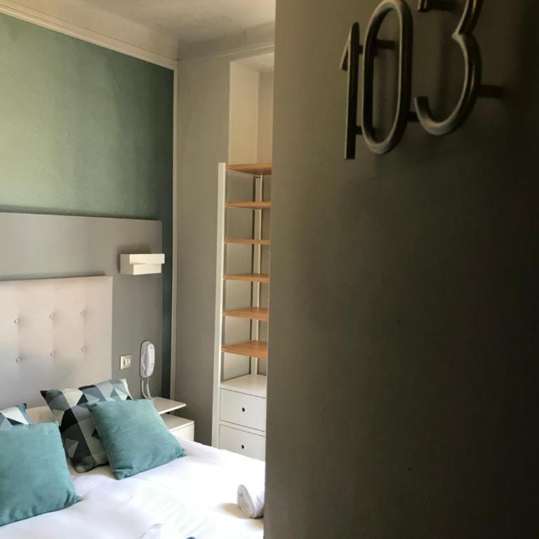 Hotel La Calanque - Chambre Double Deluxe avec Balcon - Vue sur Mer - 10