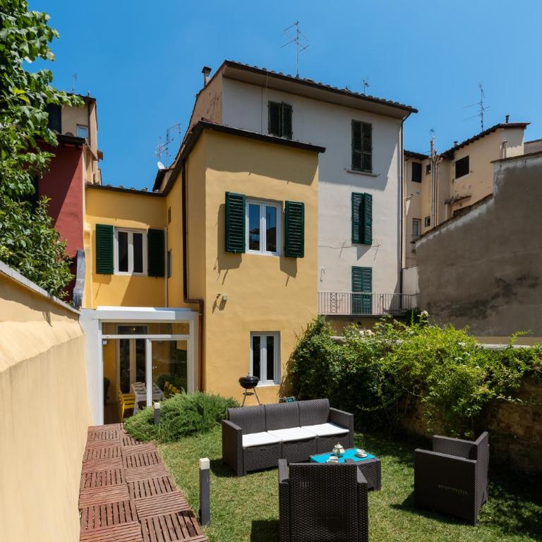 SCALA GARDEN Apartment - Five-Bedroom House - 4