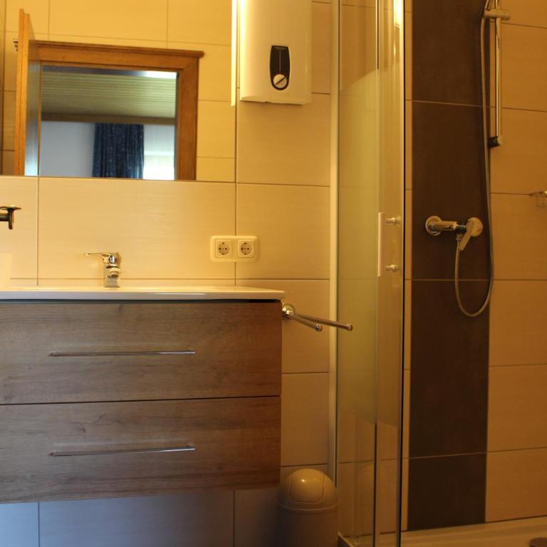 Apartment-Kraft - Apartment mit 2 Schlafzimmern und Balkon - 7