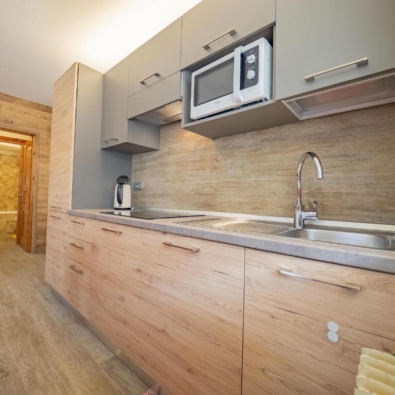 Leveron Apartments - Appartamento con Vista Montagna - 9