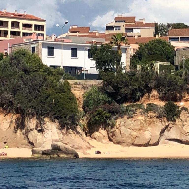 LA POINTE D’ASPRETTO - Villa - Côté Plage - 19