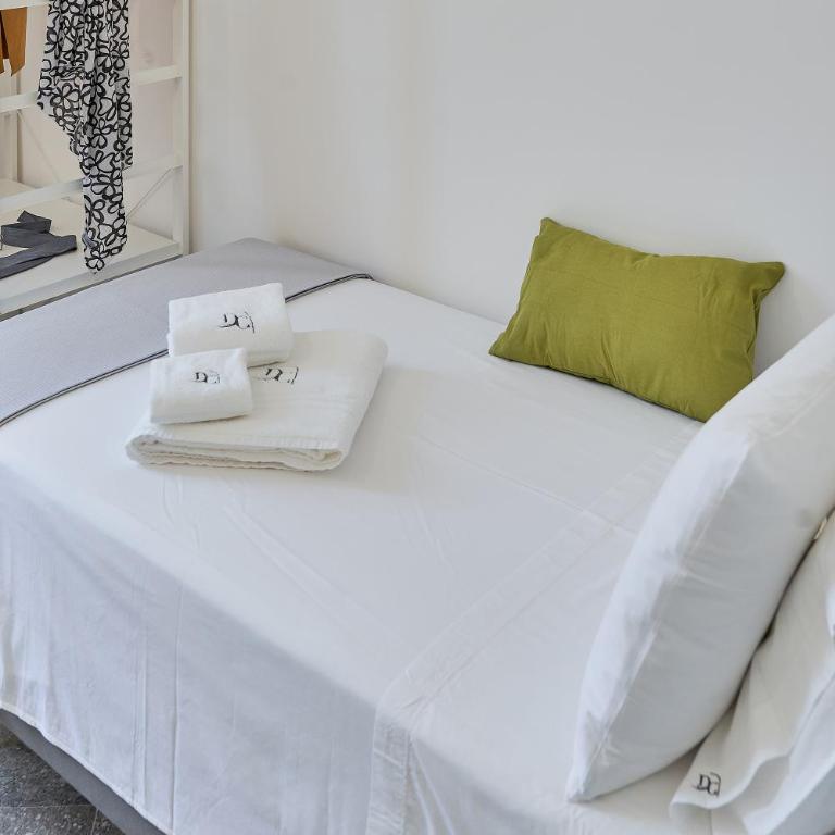 Dimora Casanello - Camera Singola con Bagno Privato Esterno - 20