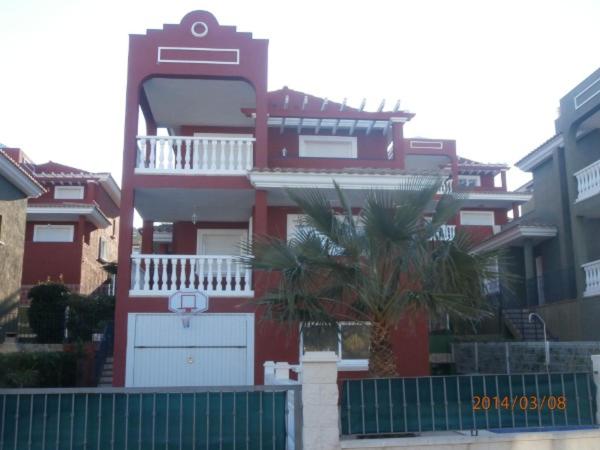 Precioso chalet con piscina privada - Casa de 3 dormitorios - 25