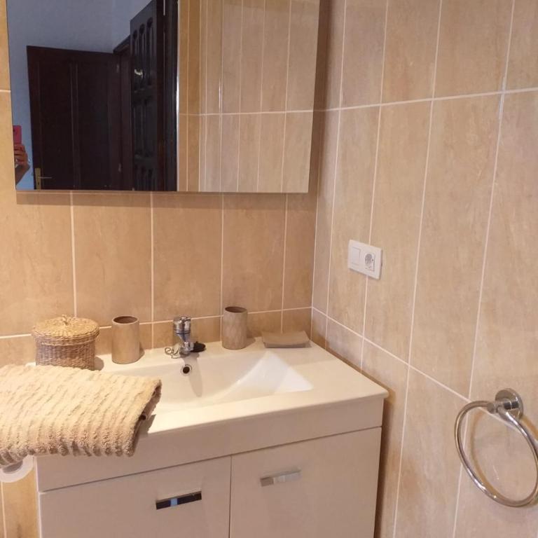 Bungalow Playa Bastian - Piscina climatizada - Wifi - Playa 1 min. - Apartamento de 2 dormitorios - 13