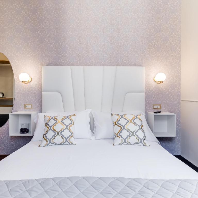 Trevi Private Suites by Premium Suites Collection - Deluxe Suite - 9
