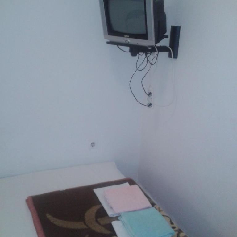 Apartments Mrvaljevic - Studio with Terrace - 8