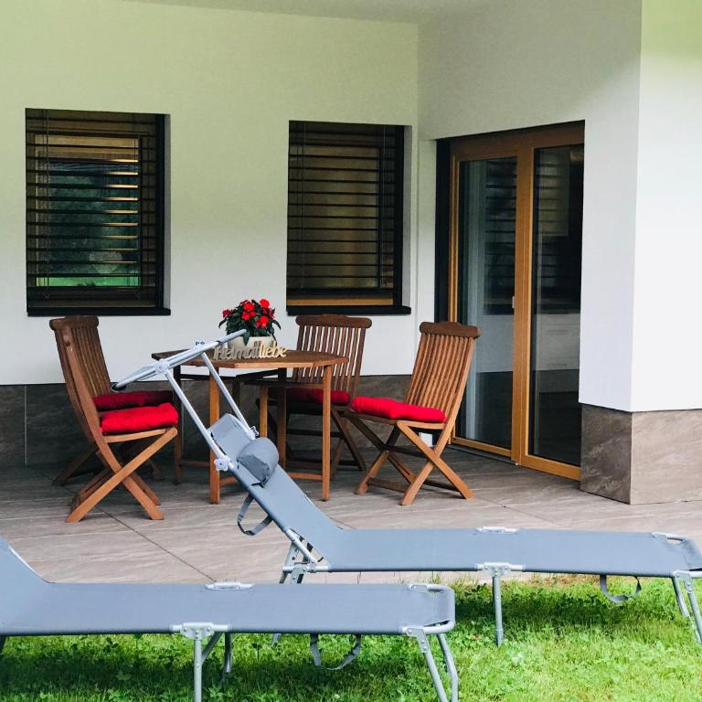 NeuhausLiving - Apartment mit 2 Schlafzimmern - 13