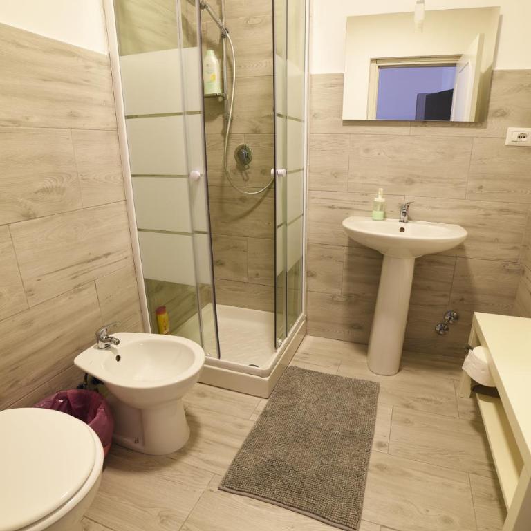 TIFEO Bed & Breakfast - Double Room with Private Bathroom - 11