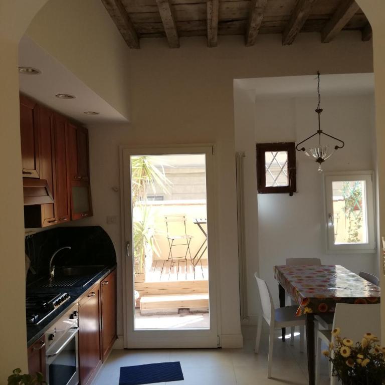BORGO SAN FREDIANO SUITES - Appartamento con Terrazza - 10