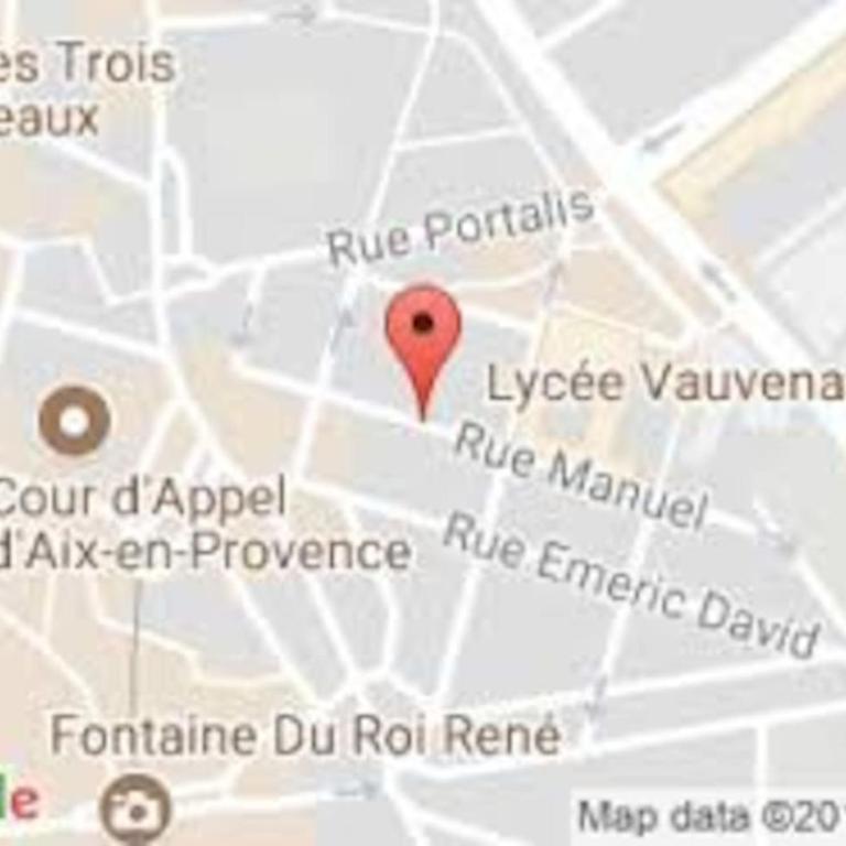 Studio ensoleillé, typique centre historique, wifi - Appartement - 22