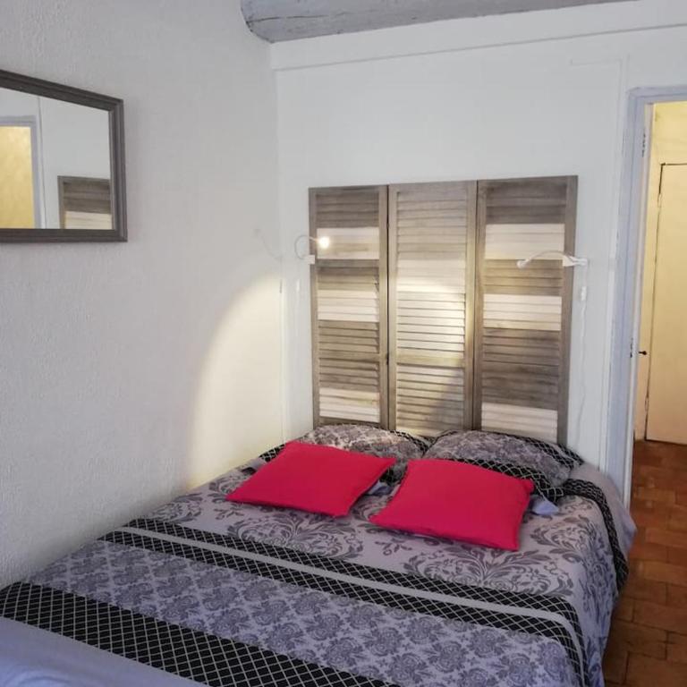 Studio ensoleillé, typique centre historique, wifi - Appartement - 31