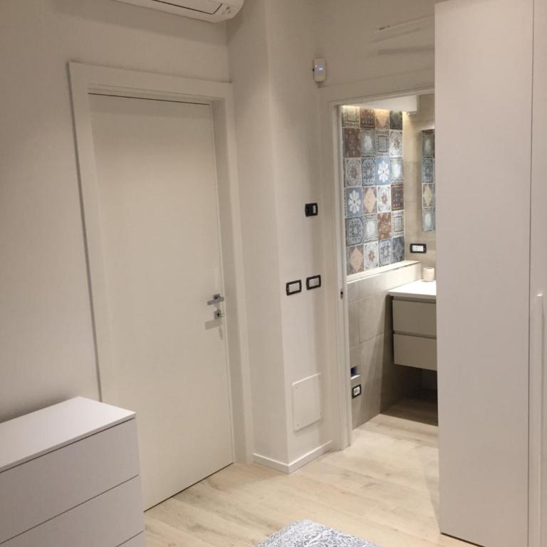 La Loggetta - One-Bedroom Apartment - 15