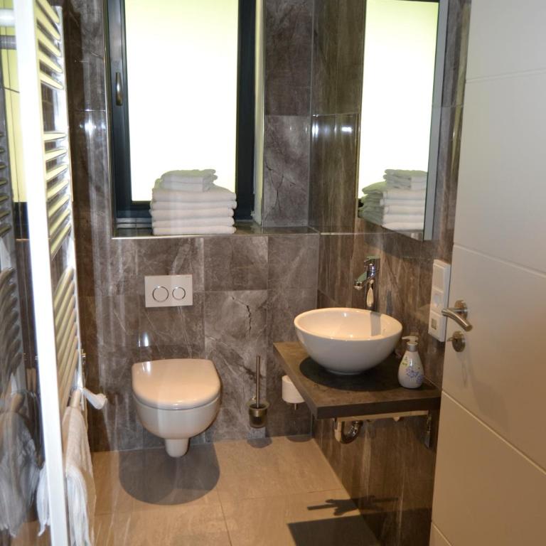 Gästehaus am Riedweg - Apartment mit 3 Schlafzimmern - 45