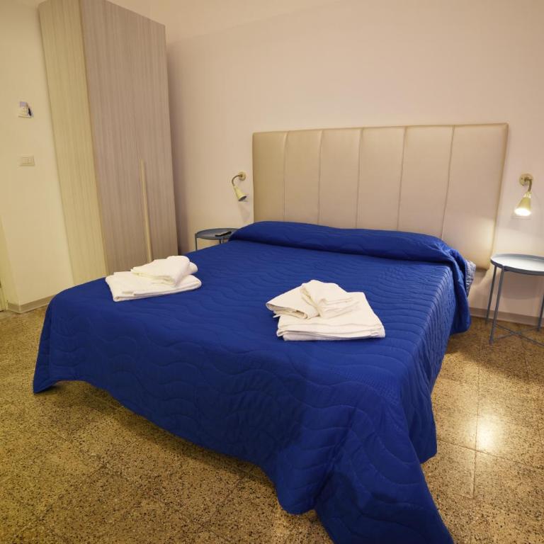 TIFEO Bed & Breakfast - Double Room with Private Bathroom - 3