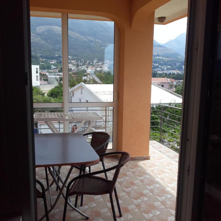 Apartmani Stojanović - Apartman s 1 Spavaćom Sobom i Balkonom - 4