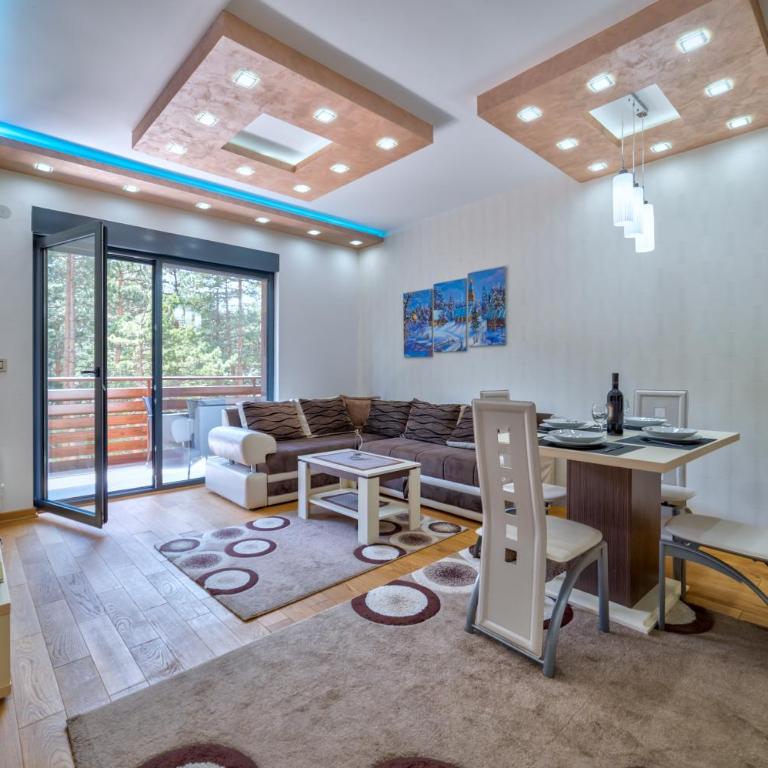 LUX apartman u vili Pekovic - Apartman - 3