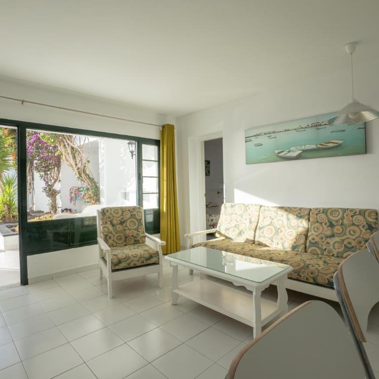 Apartamentos Moraña - Two-Bedroom Apartment (5 Adults) - 6