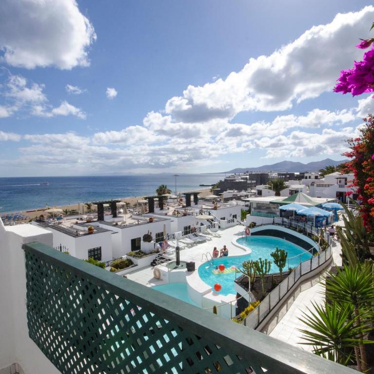 Apartamentos Moraña - Two-Bedroom Apartment (5 Adults) - 1