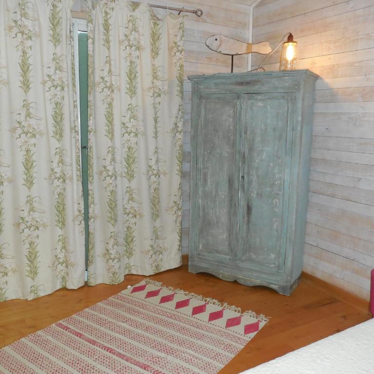 La maison bleue - Chambre Lit King-Size - Vue sur Jardin - 13
