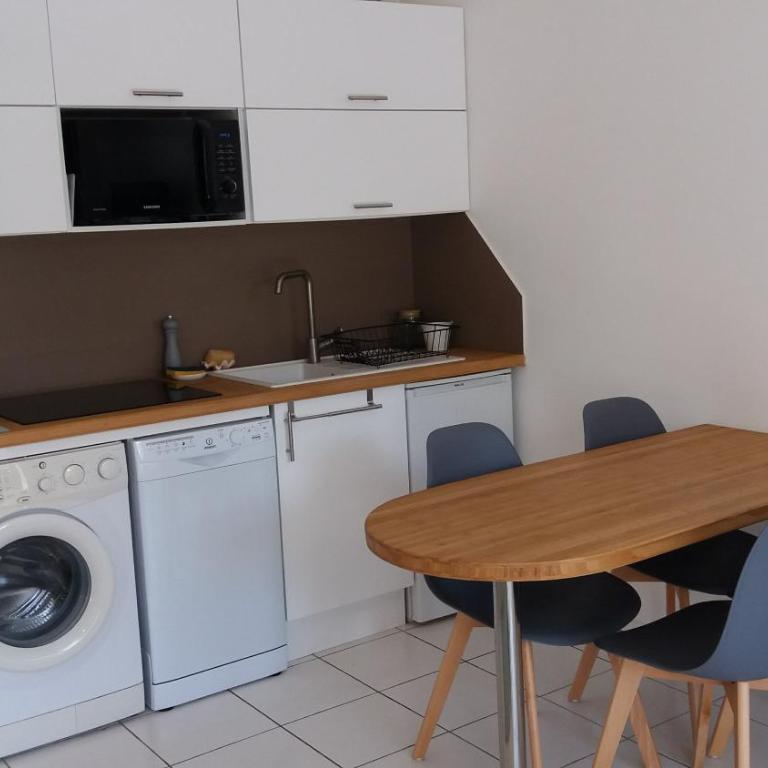 Appartement La Baule T2 terrasse 230m de la plage - One-Bedroom Apartment - 4