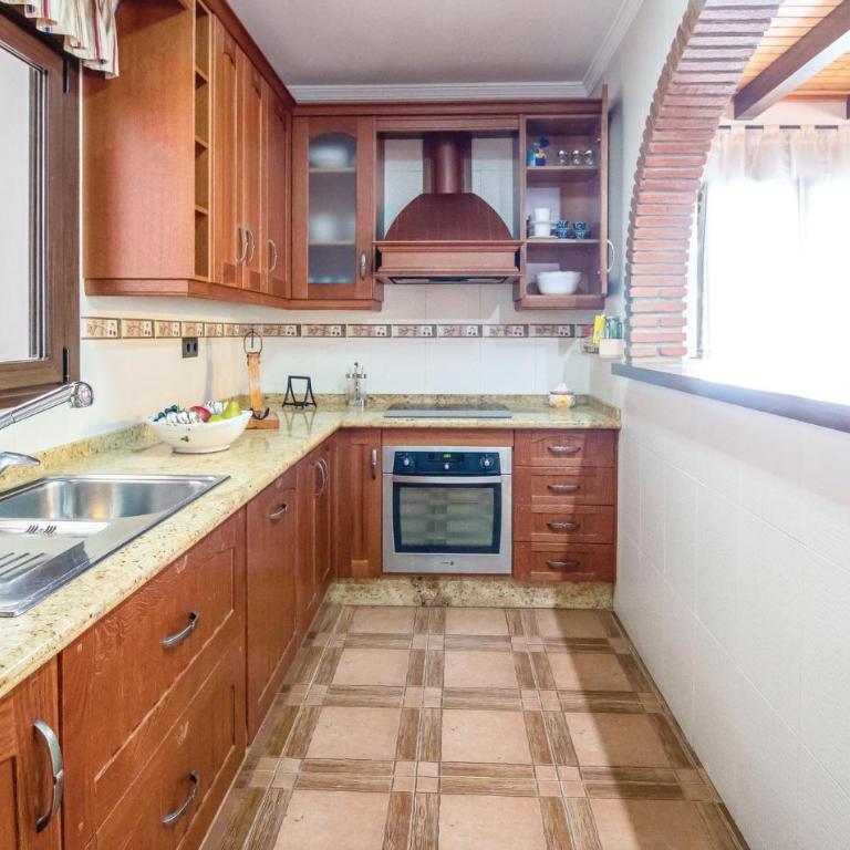 Gorgeous Home In Cómpeta - Casa de vacaciones de 5 dormitorios - 7