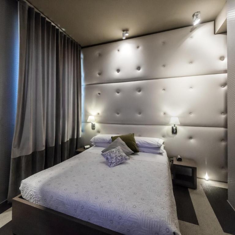 Private Luxury Suites - Suite Deluxe - 7