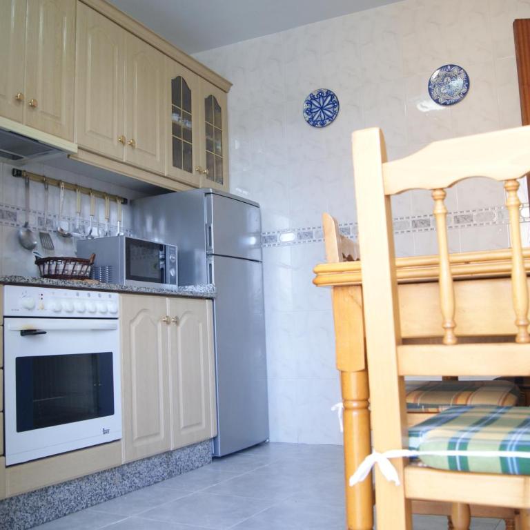 Casa céntrica en Vilagarcía de Arousa - Four-Bedroom House - 8