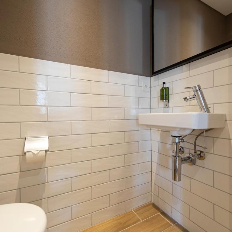Hotel Rosatsch Stammhaus - Premium Familiensuite im Stammhaus mit 4 Betten - 11