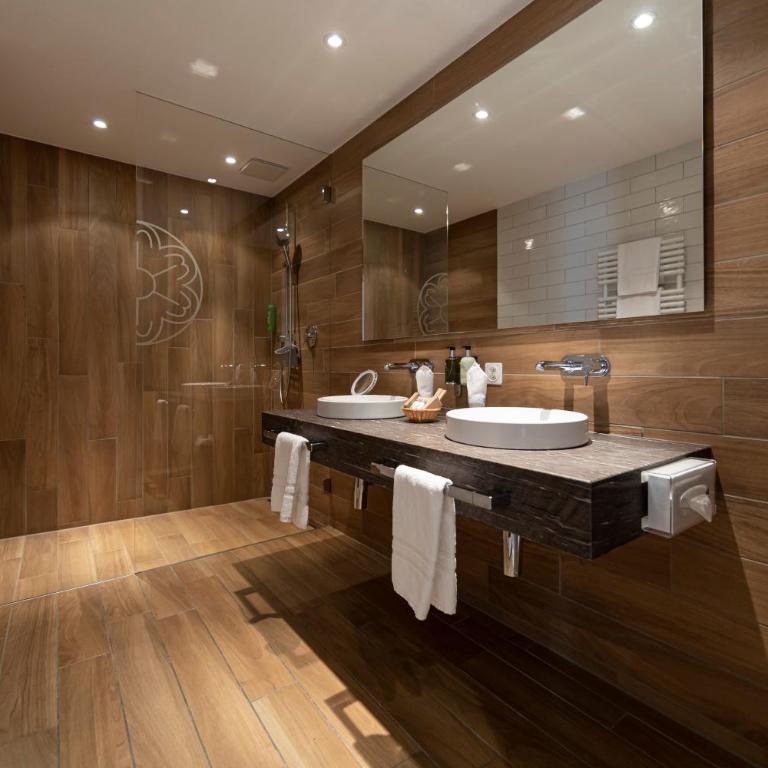 Hotel Rosatsch Stammhaus - Premium Familiensuite im Stammhaus mit 4 Betten - 14